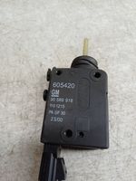 Opel Zafira A Fuel tank cap lock motor 90589918