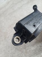 Audi A4 S4 B5 8D Maniglia esterna per portiera anteriore 4A0837206D