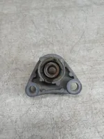 Volvo S80 Soporte de montaje del motor 8666205