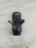 Audi 80 90 S2 B4 Staffa/supporto di montaggio del filtro carburante 8A0201987B