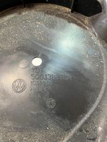 Volkswagen Golf VII Protezione inferiore del serbatoio del carburante 