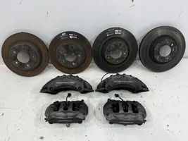 Porsche Cayenne (92A) Set dischi freno e pinze 