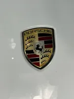 Porsche Cayenne (92A) Pokrywa przednia / Maska silnika 7P5