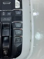 Porsche Cayenne (92A) Panel oświetlenia wnętrza kabiny 7PP959551FS