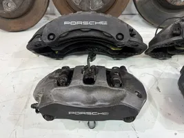 Porsche Cayenne (92A) Set dischi freno e pinze 