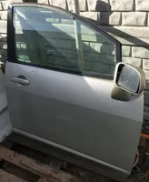 Nissan Tiida C11 Дверь 