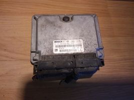 Opel Astra G Calculateur moteur ECU 0281001674