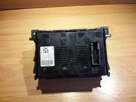 Opel Astra H Monitori/näyttö/pieni näyttö 13111165