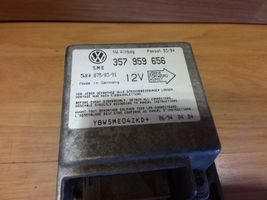 Volkswagen PASSAT B4 Turvatyynyn ohjainlaite/moduuli 357959656