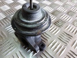 Audi 80 90 S2 B4 Valvola EGR 028131501A