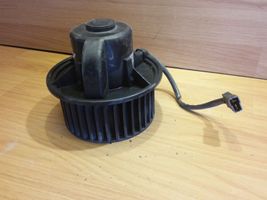 Volkswagen PASSAT B3 Ventola riscaldamento/ventilatore abitacolo 357819021