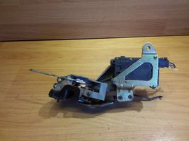 Hyundai Accent Front door lock 9574825000