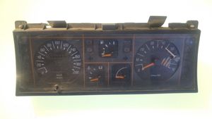 Renault Espace II Compteur de vitesse tableau de bord 8713512