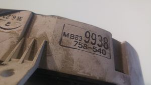 Mitsubishi Lancer Compteur de vitesse tableau de bord MB899938