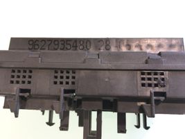 Citroen Xantia Module de fusibles 9627935480