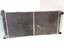 Volkswagen PASSAT B3 Radiateur de refroidissement 