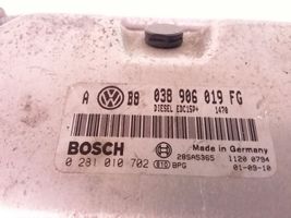Volkswagen Golf IV Variklio valdymo blokas 038906019FG