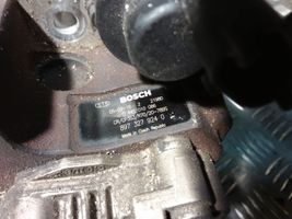 Opel Astra H Pompe d'injection de carburant à haute pression 0445010086