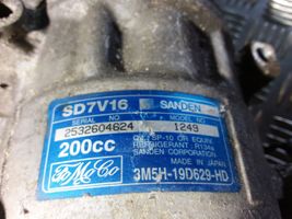 Volvo S40 Ilmastointilaitteen kompressorin pumppu (A/C) 3M5H19D629HD