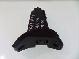 Opel Zafira B Serratura del tappo del serbatoio del carburante 13142277