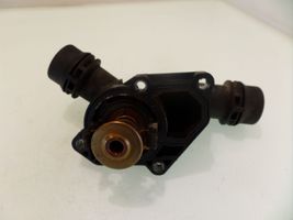 BMW 3 E46 Boîtier de thermostat / thermostat 