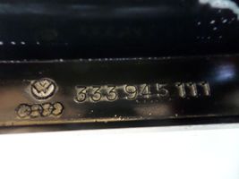 Volkswagen PASSAT B3 Luci posteriori del portellone del bagagliaio 333945111