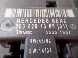 Mercedes-Benz CLK A208 C208 Unité de commande module de porte 2038201385