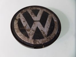 Volkswagen PASSAT B6 Mostrina con logo/emblema della casa automobilistica 8L40712214