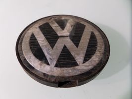 Volkswagen PASSAT B6 Mostrina con logo/emblema della casa automobilistica 8L4071214