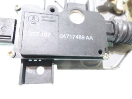 Chrysler Voyager Serratura portellone 04717489AA