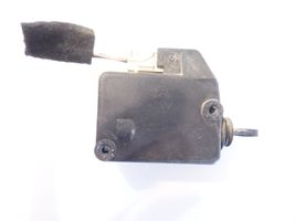 Peugeot 806 Motorino del tappo del serbatoio del carburante 