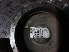 Renault Scenic RX Ohjaustehostimen pumppu 7700437179