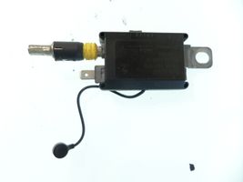 Renault Laguna II Amplificatore antenna 8200002590