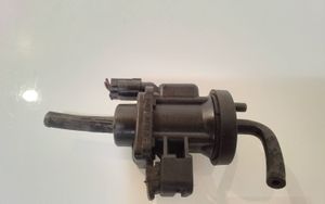 Mercedes-Benz Vaneo W414 Turboahtimen magneettiventtiili 4715396