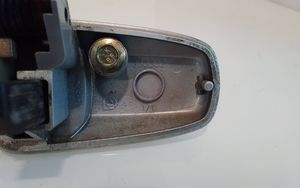 Mazda 2 Klamka zewnętrzna drzwi przednich 230302
