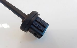 Volkswagen PASSAT B5 Sonde température extérieure 8A0820535