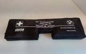 BMW 7 E65 E66 Kit di pronto soccorso DIN13164