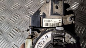 Renault Master II Interruptor/palanca de limpiador de luz de giro V7700354626