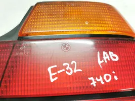 BMW 7 E32 Luz trasera/de freno 1374026R