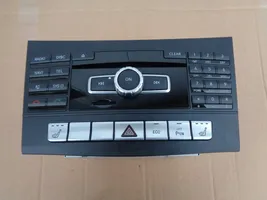 Mercedes-Benz E W212 Radio/CD/DVD/GPS-pääyksikkö A2129005327