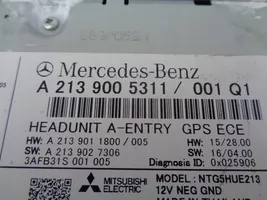 Mercedes-Benz E W213 Radio/CD/DVD/GPS-pääyksikkö A2139005311