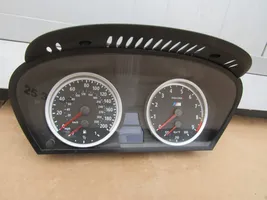 BMW M5 Spidometras (prietaisų skydelis) 7837868