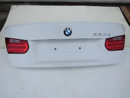 BMW 3 F30 F35 F31 Takaluukun/tavaratilan kansi 