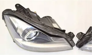 Mercedes-Benz C W204 Headlight/headlamp A2048204439