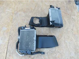 Audi RS5 Dzesēšanas šķidruma radiators 8K0121212C