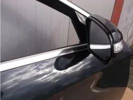 Mercedes-Benz S W222 Elektryczne lusterko boczne drzwi przednich 