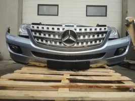 Mercedes-Benz ML W164 Kit de pièce par-chocs avant 