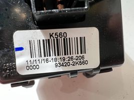 Hyundai i30 Stikla tīrītāja vadības pogas kātiņš 934202K560