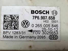 Volkswagen Touareg II ESP (stability system) control unit 7P6907658