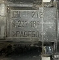 Opel Signum Dangtelis galinių durų rankenos 9227168